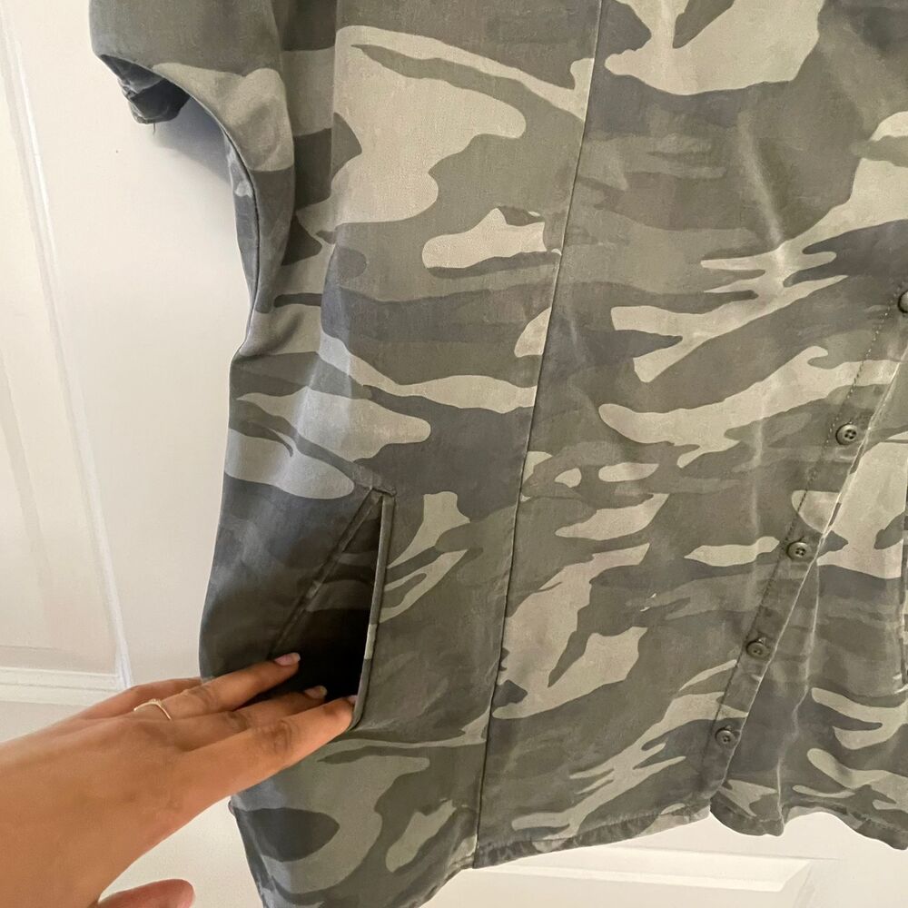 Express Camo Asymmetric Snap Front Utility Blouse XS Camouflage Tiered Sleeve - Picture 6 of 10